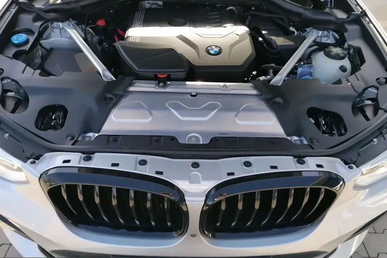 BMW X4 (Seria X) din 2021 cu 49.965 km - oferta BMW199075 - foto 17