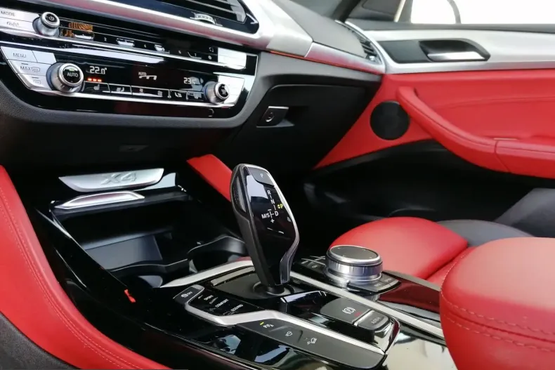 BMW X4 (Seria X) din 2021 cu 49.965 km - oferta BMW199075 - foto 24