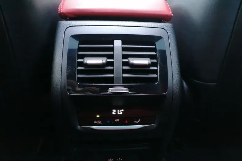 BMW X4 (Seria X) din 2021 cu 49.965 km - oferta BMW199075 - foto 26