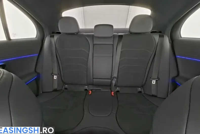 Mercedes-Benz E 200 (Clasa E) din 2024 cu 22.258 km - oferta MER199079 - foto 15