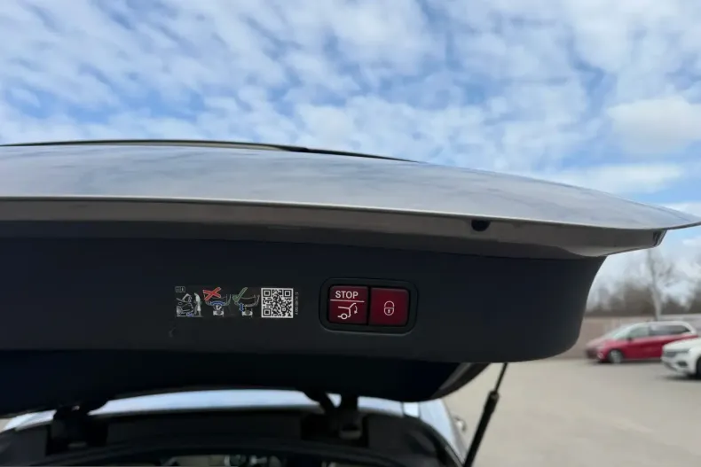 Mercedes-Benz GLC 300 (Clasa GLC) din 2023 cu 20.658 km - oferta MER199082 - foto 24