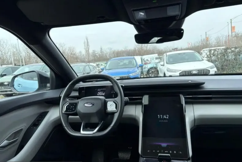 Ford Explorer din 2024 cu 27.745 km - oferta FOR199083 - foto 11