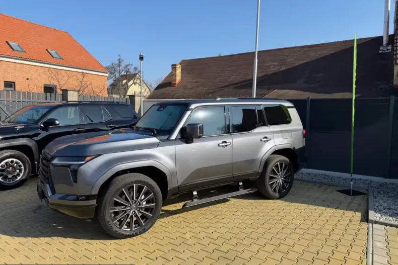 Lexus GX 550 din 2026 cu 100 km - oferta LEX199085 - foto 4