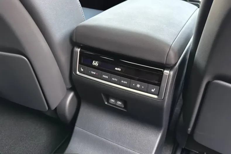 Lexus GX 550 din 2026 cu 100 km - oferta LEX199085 - foto 34