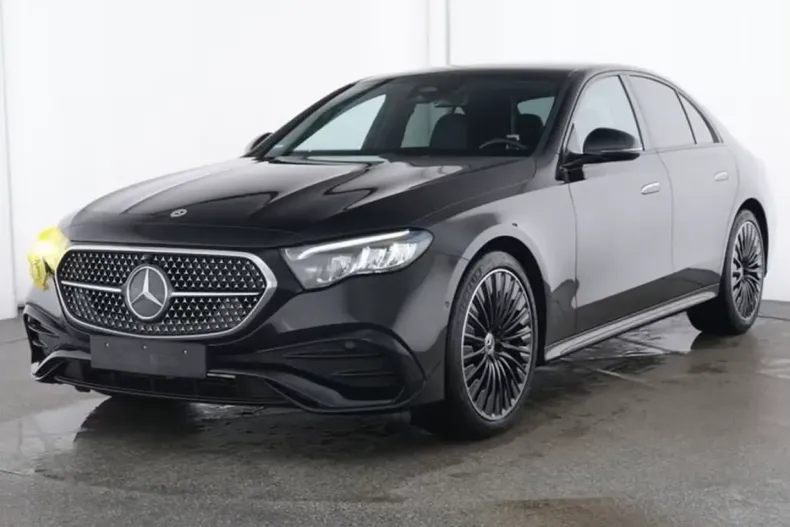 Mercedes-Benz E 200 (Clasa E) din 2024 cu 22.275 km - oferta MER199087 - foto 1