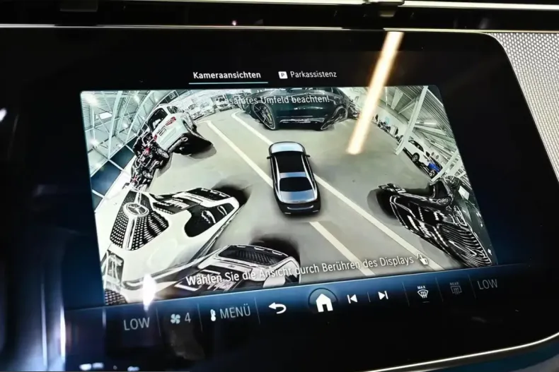 Mercedes-Benz E 200 (Clasa E) din 2024 cu 6.989 km - oferta MER199090 - foto 22