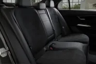 Mercedes-Benz E 200 (Clasa E) din 2024 cu 27.042 km - oferta MER199092 - foto 9