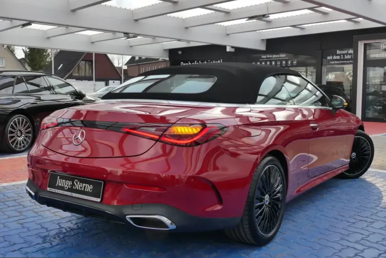 Mercedes-Benz CLE 200 (Clasa CLE) din 2024 cu 7.563 km - oferta MER199095 - foto 4