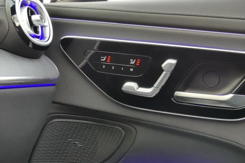 Mercedes-Benz CLE 200 (Clasa CLE) din 2024 cu 7.563 km - oferta MER199095 - foto 16