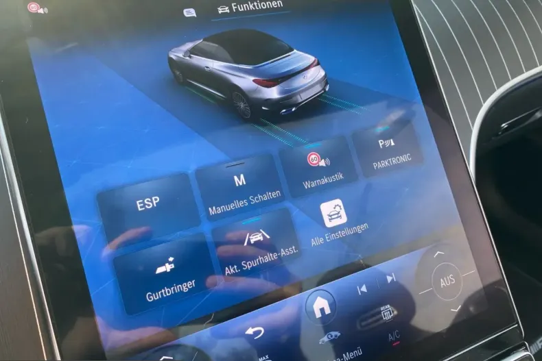 Mercedes-Benz CLE 200 (Clasa CLE) din 2024 cu 8.962 km - oferta MER199096 - foto 15