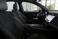 Mercedes-Benz E 200 (Clasa E) din 2024 cu 16.865 km - oferta MER199099 - foto 8