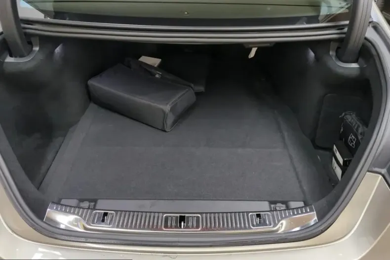 Mercedes-Benz S 580 (Clasa S) din 2022 cu 67.000 km - oferta MER199102 - foto 22