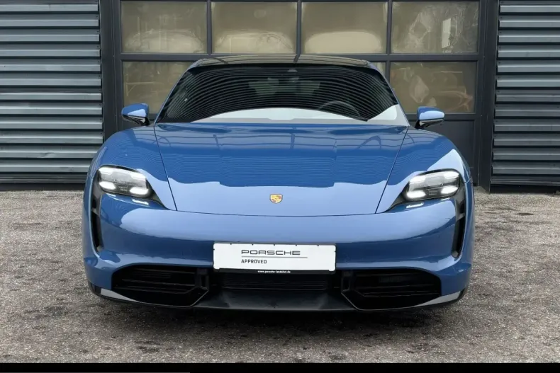 Porsche Taycan din 2023 cu 82.200 km - oferta POR199105 - foto 9