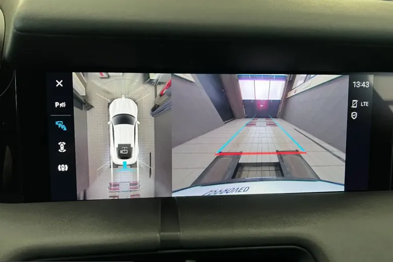 Porsche Taycan din 2023 cu 82.200 km - oferta POR199105 - foto 21