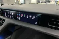 Porsche Taycan din 2023 cu 82.200 km - oferta POR199105 - foto 22