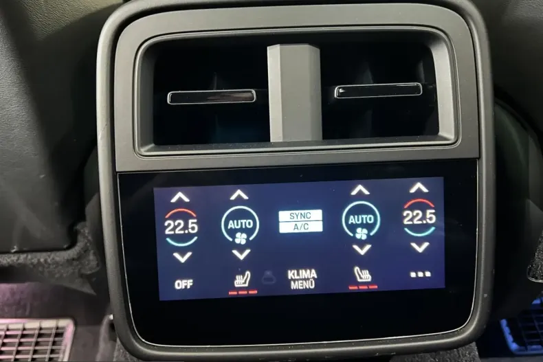 Porsche Taycan din 2023 cu 82.200 km - oferta POR199105 - foto 26