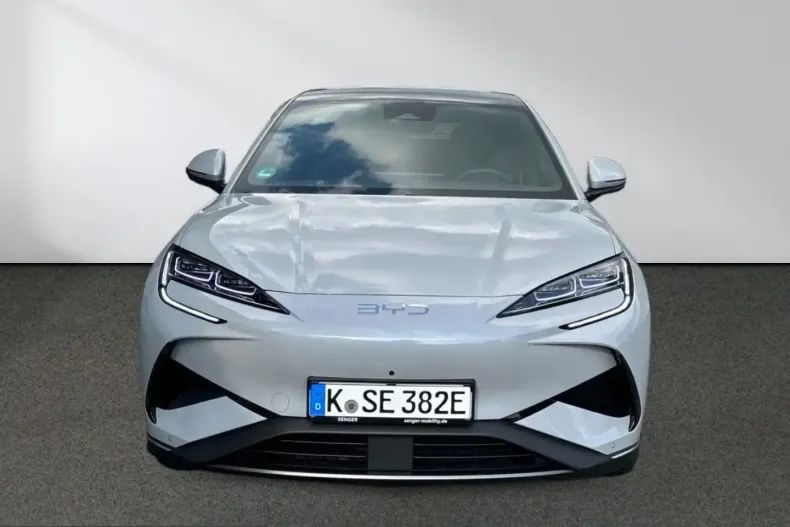 BYD Sealion 7 din 2025 cu 20.000 km - oferta BYD199106 - foto 1