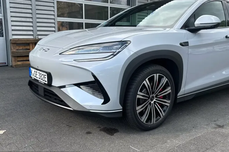 BYD Sealion 7 din 2025 cu 20.000 km - oferta BYD199106 - foto 2