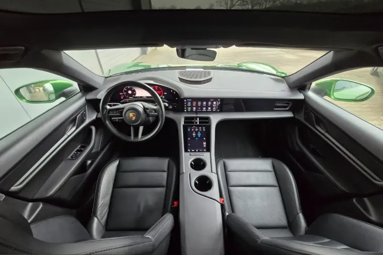 Porsche Taycan din 2023 cu 83.800 km - oferta POR199107 - foto 10