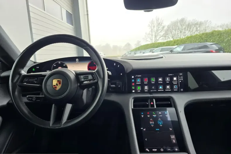 Porsche Taycan din 2023 cu 83.800 km - oferta POR199107 - foto 14