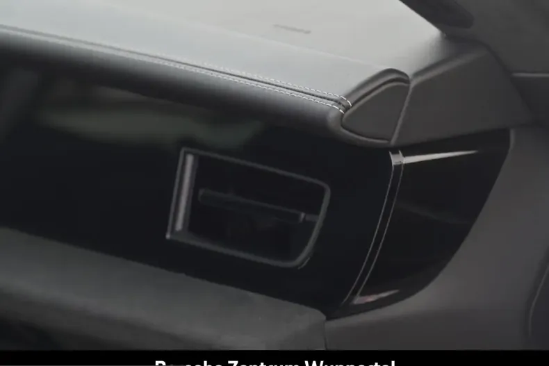 Porsche Taycan din 2023 cu 16.929 km - oferta POR199108 - foto 23