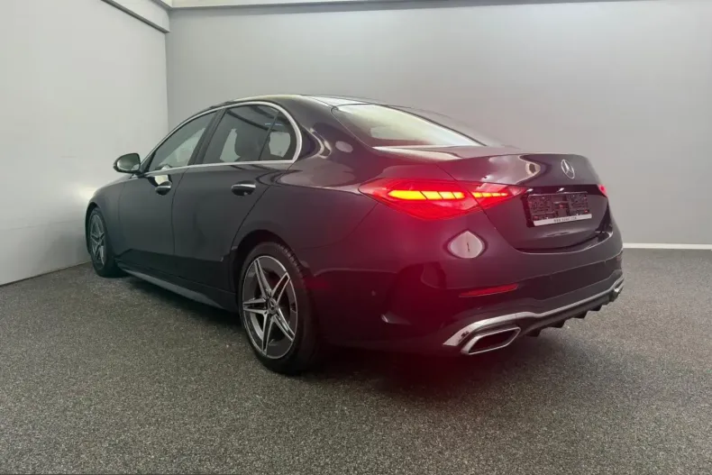 Mercedes-Benz C 300 (Clasa C) din 2022 cu 75.000 km - oferta MER199109 - foto 5