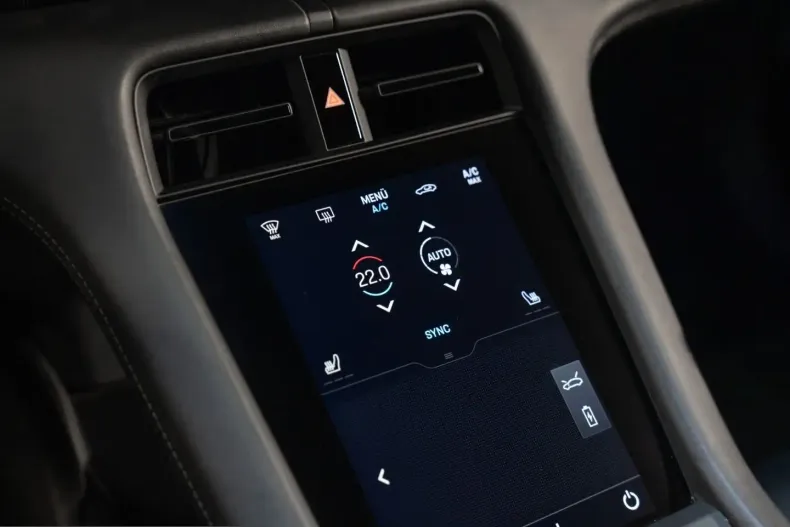 Porsche Taycan din 2022 cu 41.900 km - oferta POR199113 - foto 25