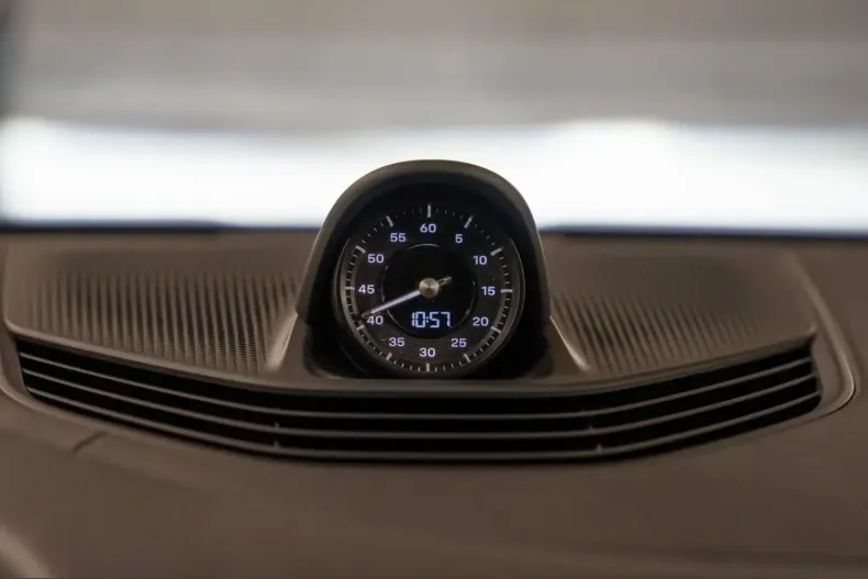 Porsche Taycan din 2022 cu 41.900 km - oferta POR199113 - foto 32