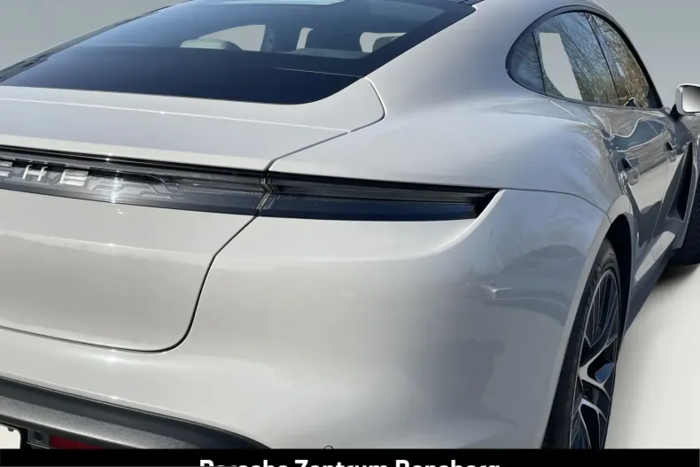 Porsche Taycan din 2023 cu 28.200 km - oferta POR199114 - foto 31