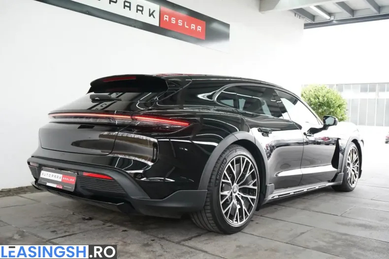 Porsche Taycan din 2022 cu 46.700 km - oferta POR199115 - foto 3
