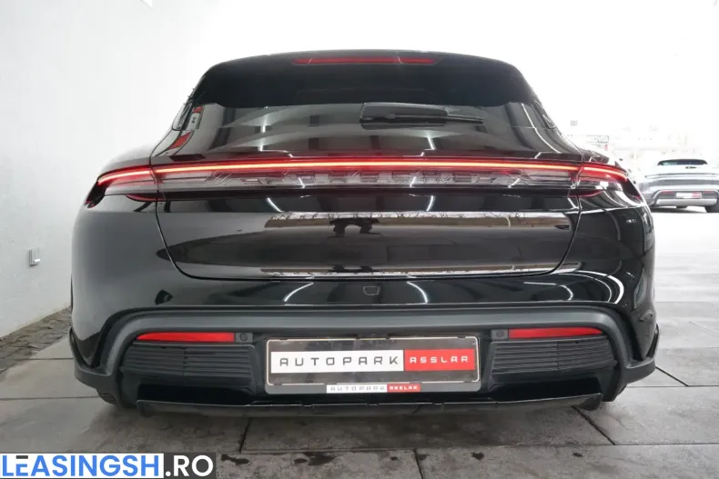 Porsche Taycan din 2022 cu 46.700 km - oferta POR199115 - foto 5