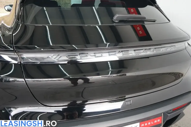 Porsche Taycan din 2022 cu 46.700 km - oferta POR199115 - foto 27