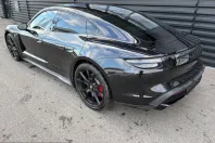 Porsche Taycan din 2022 cu 37.800 km - oferta POR199116 - foto 8