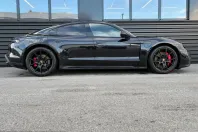 Porsche Taycan din 2022 cu 37.800 km - oferta POR199116 - foto 10