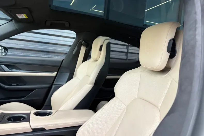 Porsche Taycan din 2022 cu 37.800 km - oferta POR199116 - foto 17