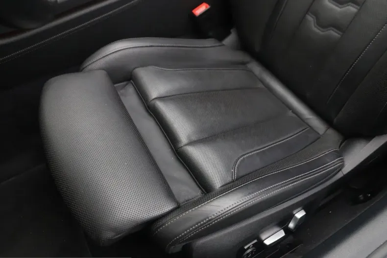 BMW 840 (Seria 8) din 2023 cu 35.018 km - oferta BMW199117 - foto 22