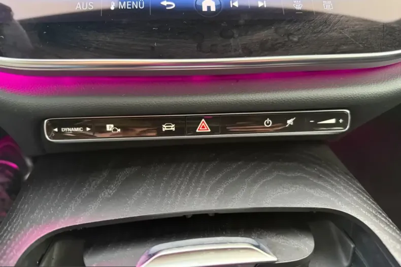 Mercedes-Benz E 200 (Clasa E) din 2024 cu 47.208 km - oferta MER199123 - foto 26