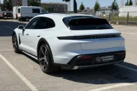 Porsche Taycan din 2022 cu 29.000 km - oferta POR199124 - foto 4