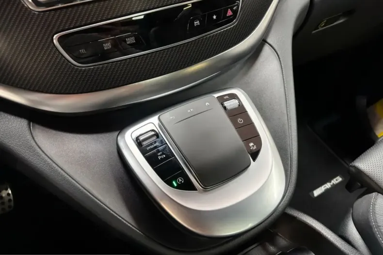 Mercedes-Benz V 300 (Clasa V) din 2024 cu 39.950 km - oferta MER199136 - foto 12