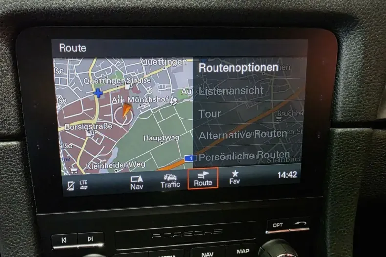 Porsche Boxster din 2024 cu 4.150 km - oferta POR199141 - foto 33