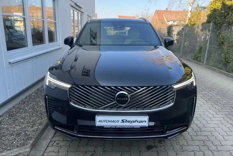 Volvo XC90 din 2026 cu 1.998 km - oferta VOL199146 - foto 4