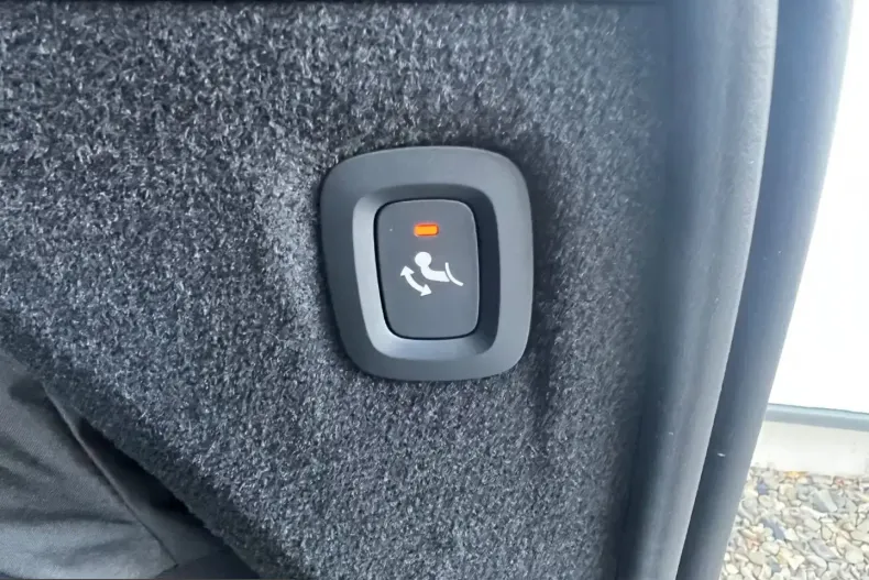 Volvo XC90 din 2026 cu 1.998 km - oferta VOL199146 - foto 16