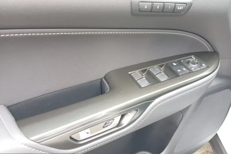 Lexus NX 350h din 2024 cu 9.122 km - oferta LEX199151 - foto 16