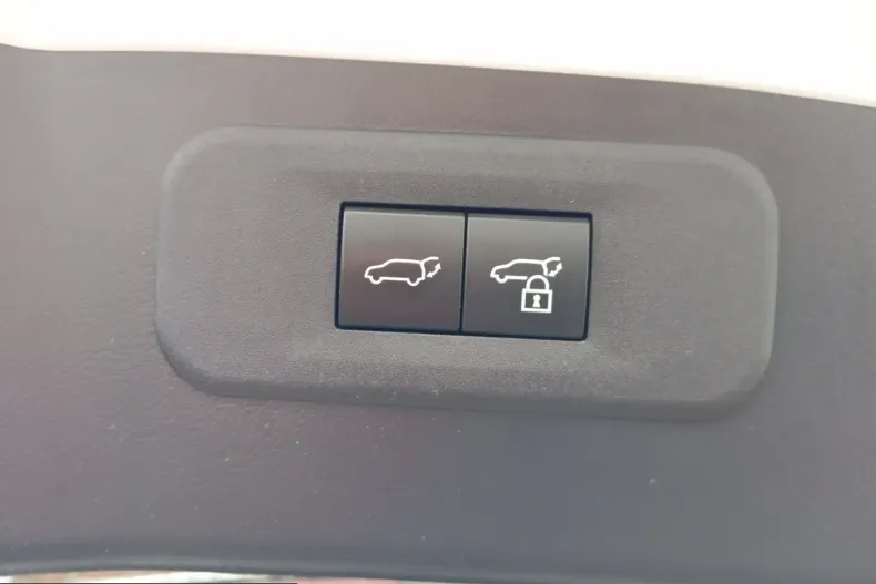 Lexus NX 350h din 2024 cu 9.122 km - oferta LEX199151 - foto 17