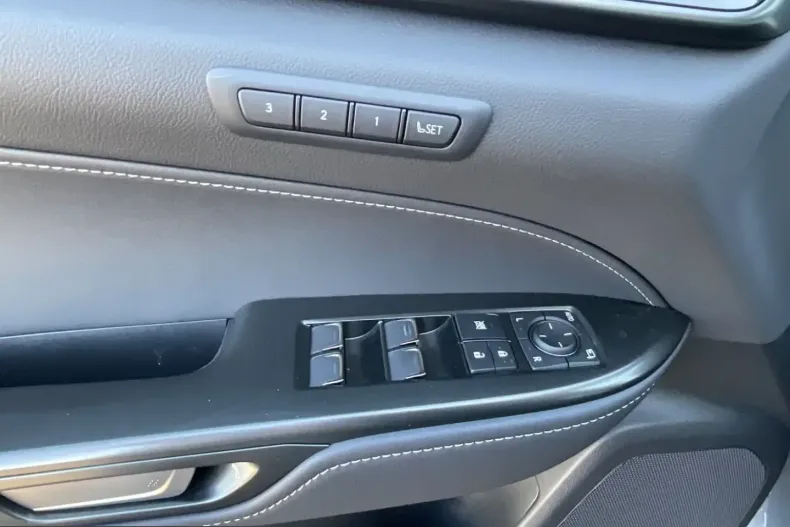 Lexus NX 350h din 2024 cu 9.114 km - oferta LEX199152 - foto 18