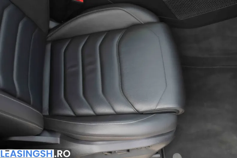 Volkswagen Touareg din 2021 cu 111.362 km - oferta VOL199153 - foto 20