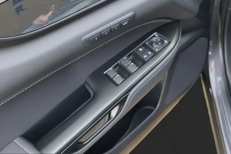 Lexus NX 350h din 2024 cu 21.514 km - oferta LEX199160 - foto 12