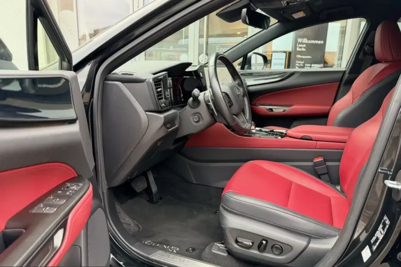 Lexus NX 450h din 2022 cu 47.156 km - oferta LEX199163 - foto 4