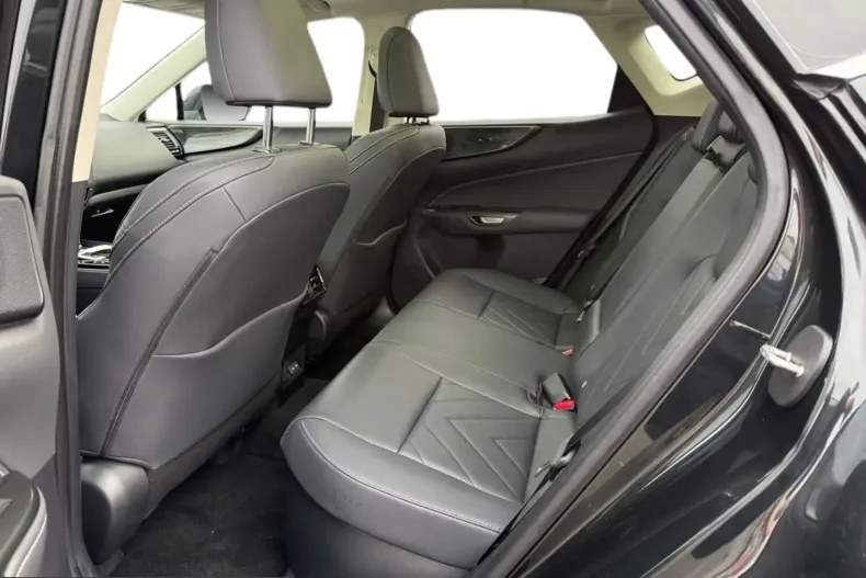 Lexus NX 350h din 2024 cu 41.838 km - oferta LEX199164 - foto 17