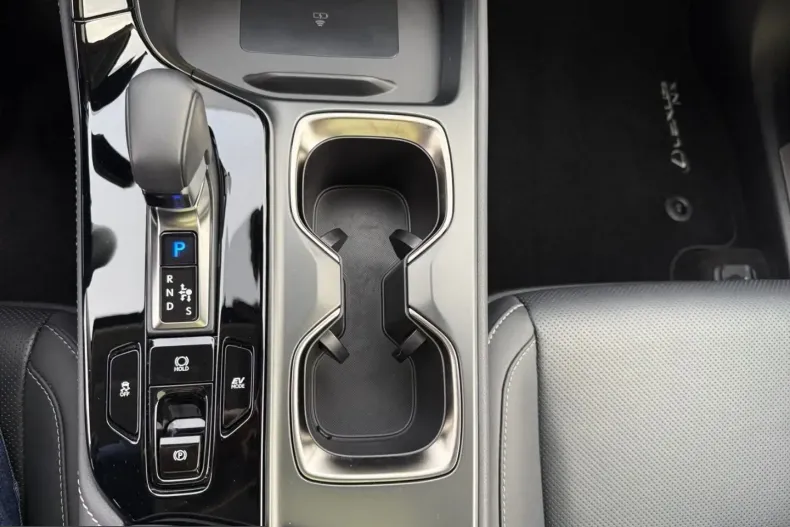 Lexus NX 350h din 2024 cu 41.838 km - oferta LEX199164 - foto 27